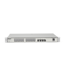 Switch Administrable Capa 3 con 24 puertos Gigabit + 4 SFP+ para fibra 10Gb, gestión gratuita desde la nube